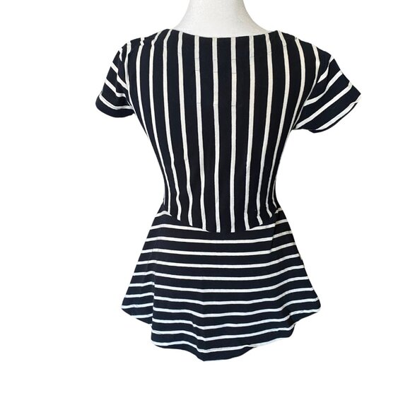 Effie's Heart Size Small Black & White Striped Asymmetrical Fit and Flare Top - Picture 9 of 13